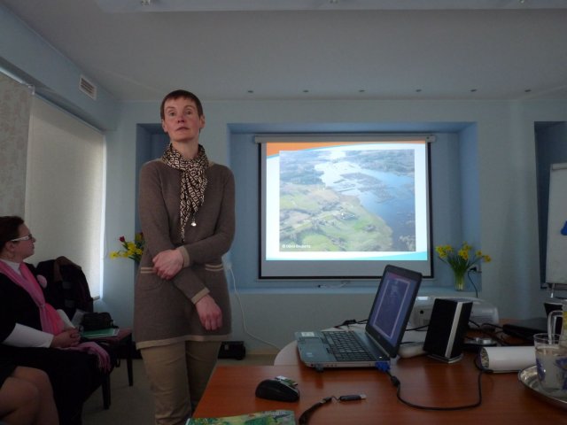 Benita Štrausa stāsta par Dvietes upes atjaunošanu un sadarbību ar vietējiem iedzīvotājiem LIFE+ projektā DVIETE