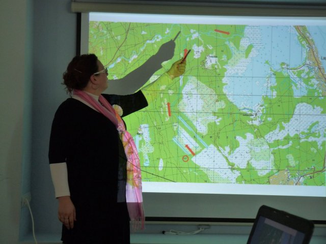 Hidroloģe Inga Grīnfelde stāsta par projekta teritoriju hidroloģiskajiem aspektiem