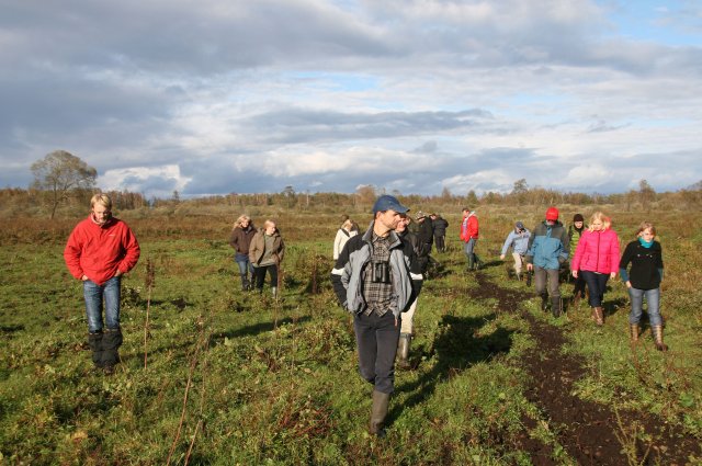 Participants of the study tour in the floodplain meadows of River Dviete. Photo: I.Priedniece.